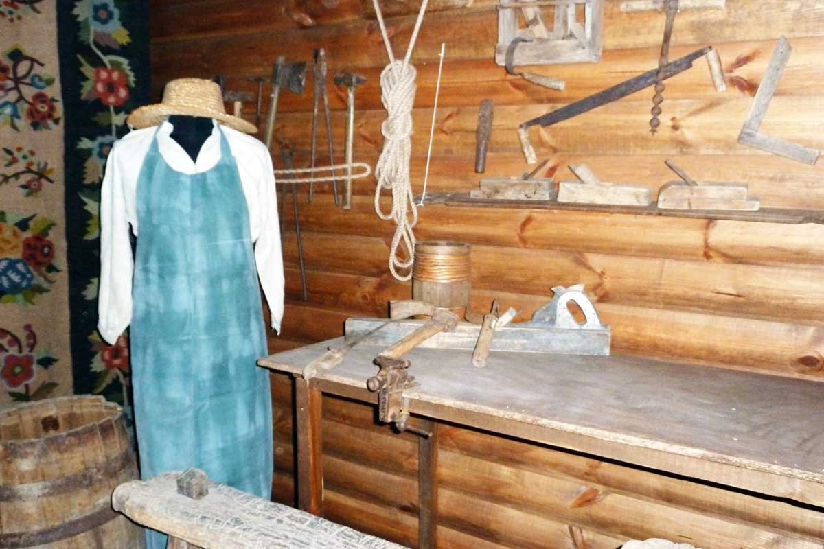 Зображення з колишньої виставки Харківського історичного музею